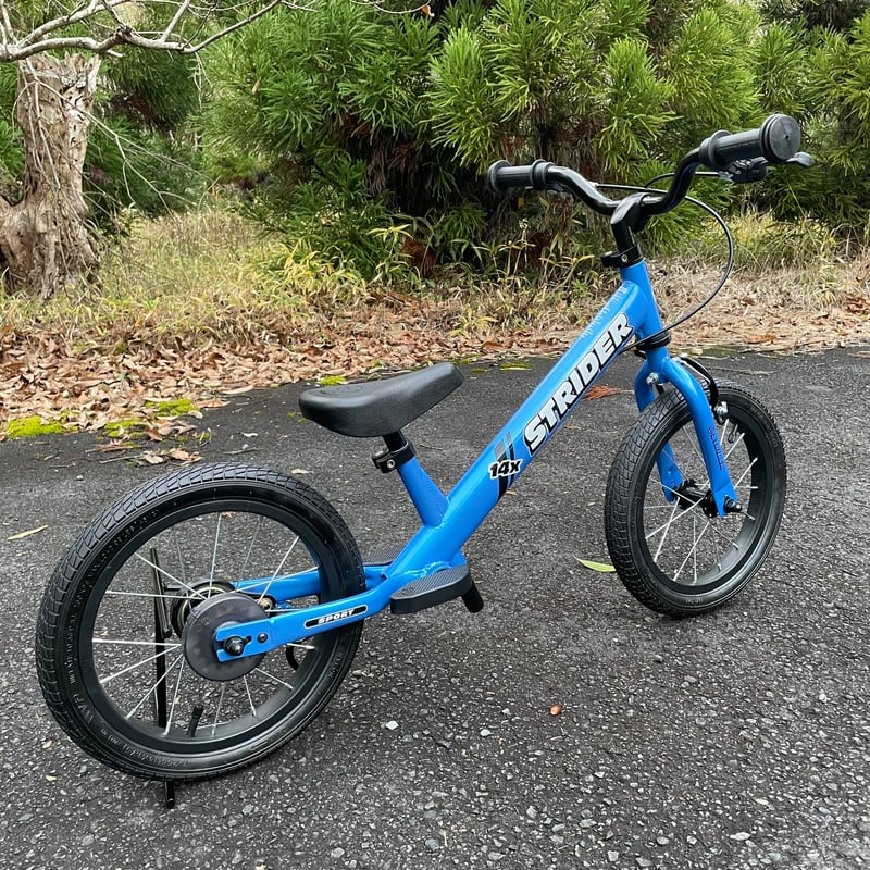 STRIDER 14x SPORTS 青/ブルー ペダル付き ストライダー14x sports