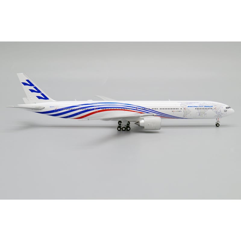 お取り寄せ商品】1/400 777-300ER ボーイング社「ハウスカラー