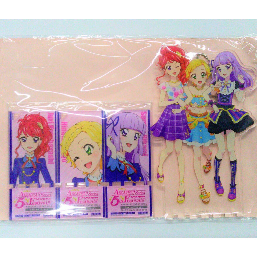 アイカツ 氷上スミレ 制服 アクリルスタンド 5周年 5th アイカツ 氷上