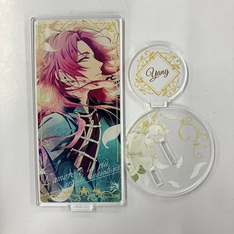 ピオフィオーレの晩鐘 楊 アクリルキーホルダー AGF 2024 ピオ