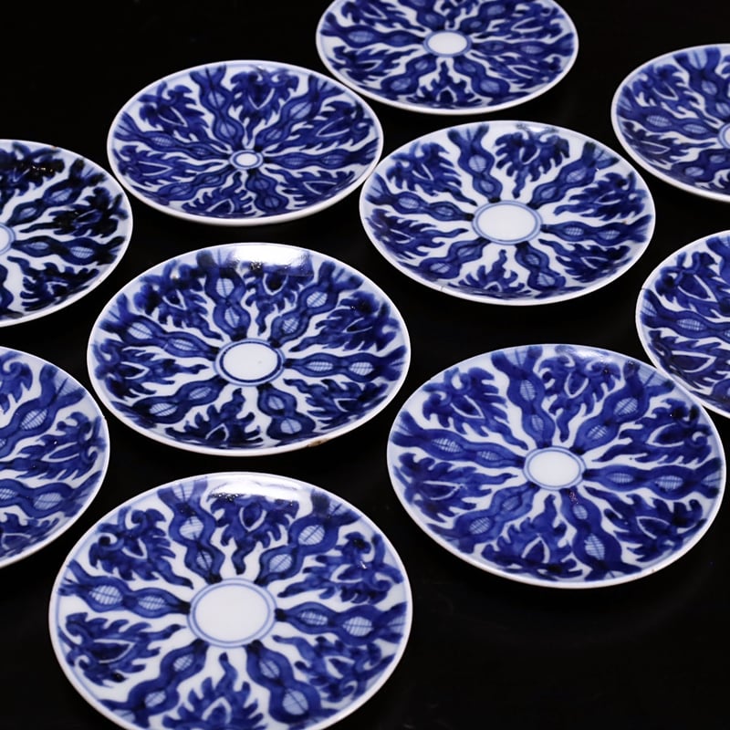 4075)古伊万里 染付皿 1枚 20cm 4075)古伊万里 染付皿 1枚 20cm