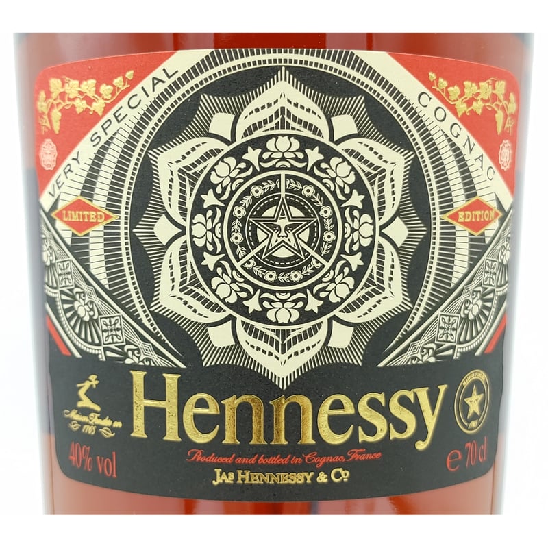ヘネシーV.S リミテッドエディション Hennessy V.S LIMITED EDITIO