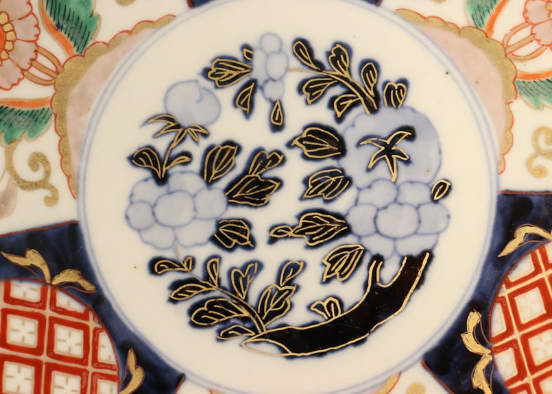 小皿 3枚 梅文様 花弁縁 染付 色絵付 茶縁 南州 明治