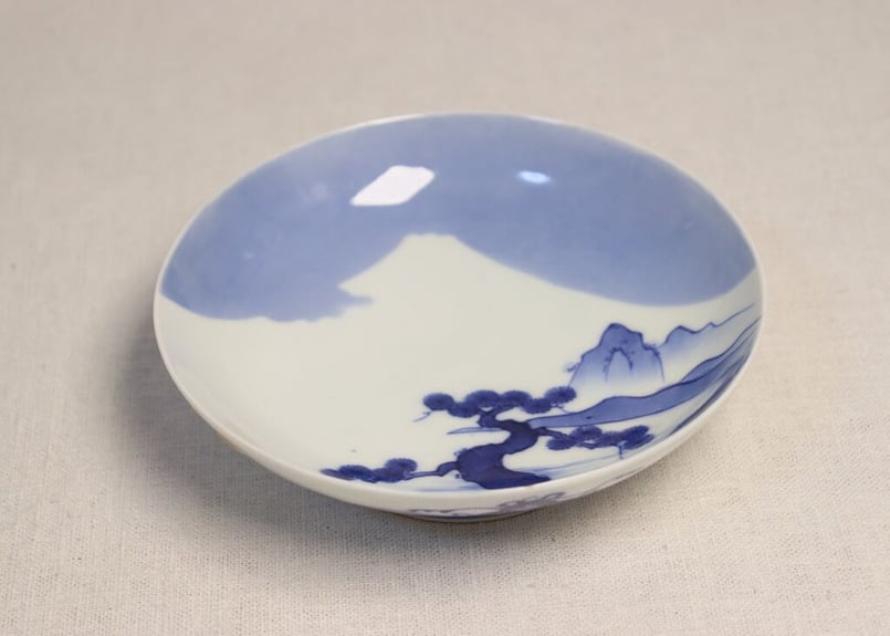 明治前期鍋島焼染付富士図5寸皿 ノミホツ,窯傷 | 吉祥寺PukuPuku