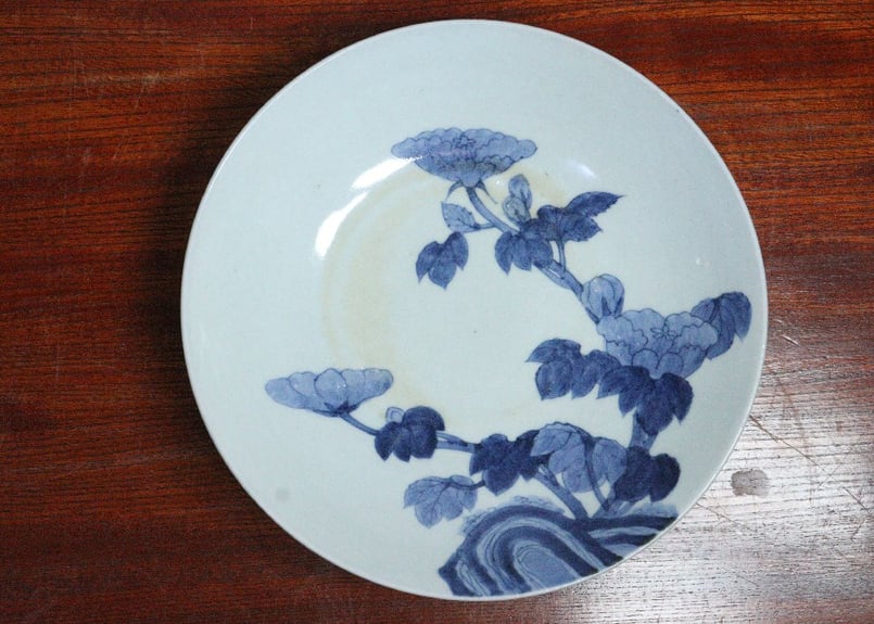 江戸幕末鍋島染付牡丹図7寸台皿③ | 吉祥寺PukuPuku