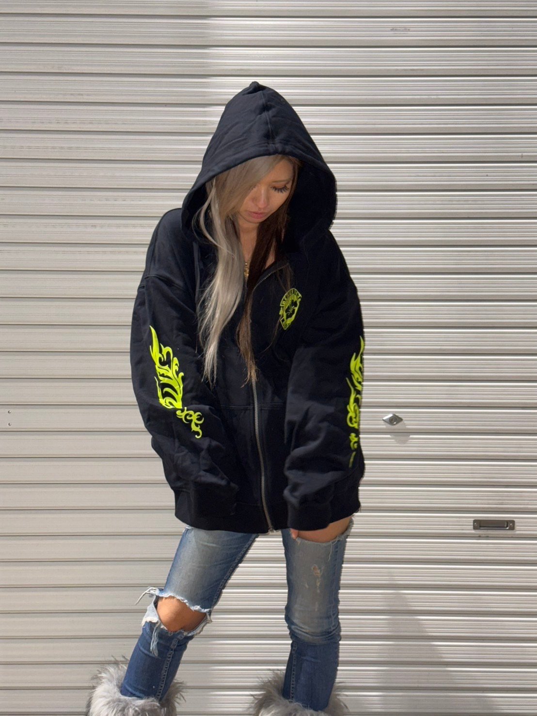 Bleeding Star Clothing ブラックパーカー