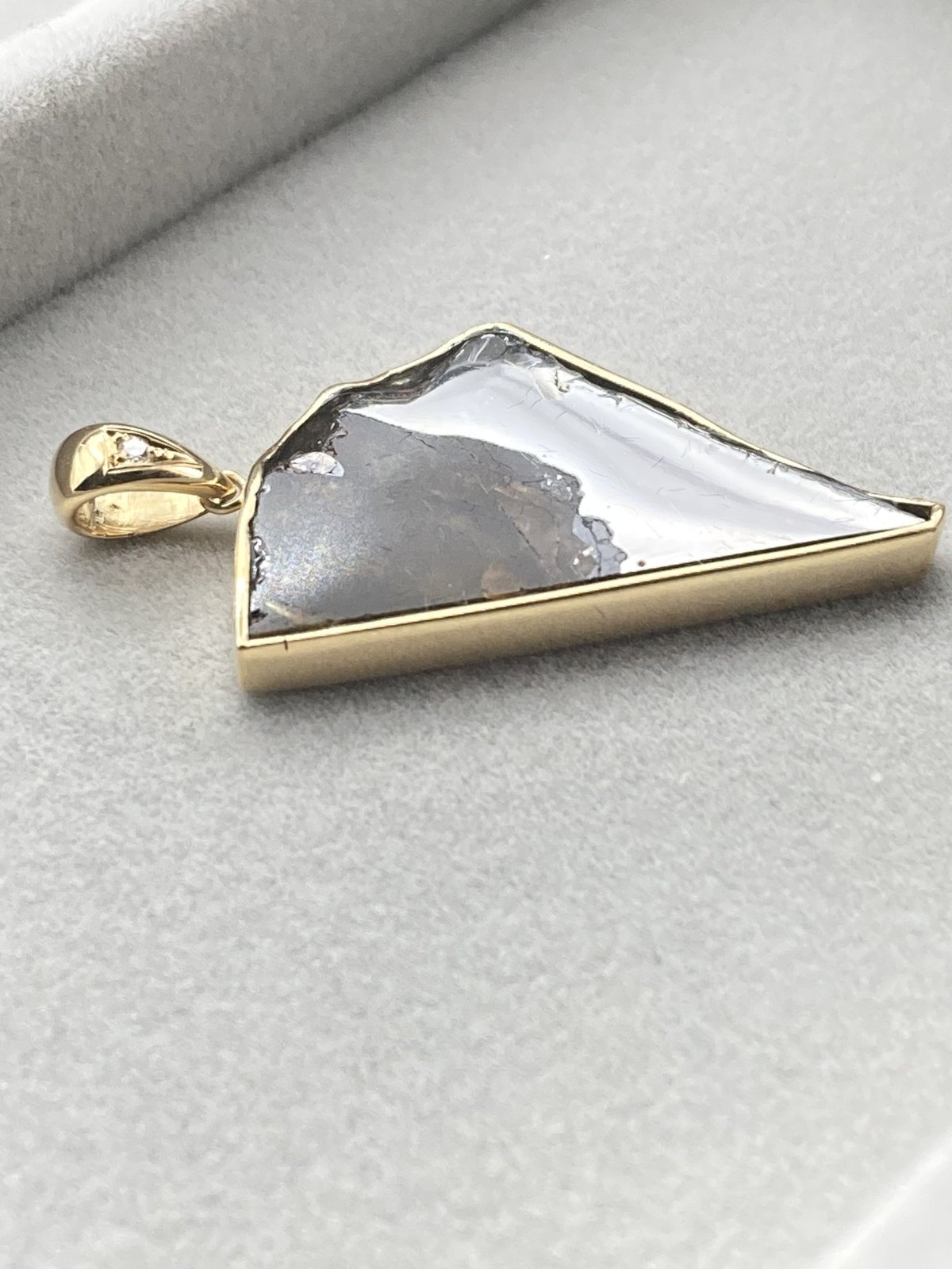 フカン隕石オリジナル18金ペンダント | 秘密の石屋