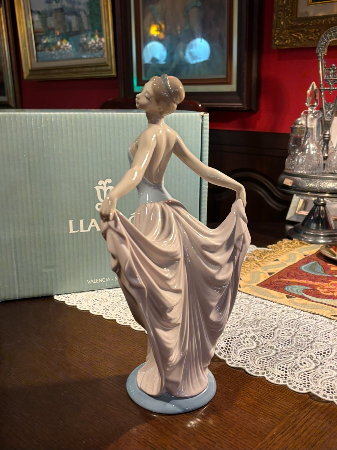 LLADRO(リヤドロ) 踊る少女 陶器人形 ※箱付き | アンティーク家具と