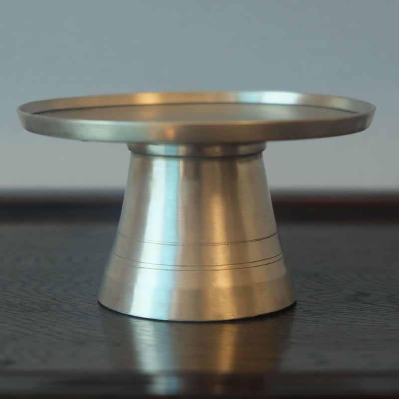 李朝 真鍮の高台皿 李氏朝鮮時代 | gallery & boutique 雪月花