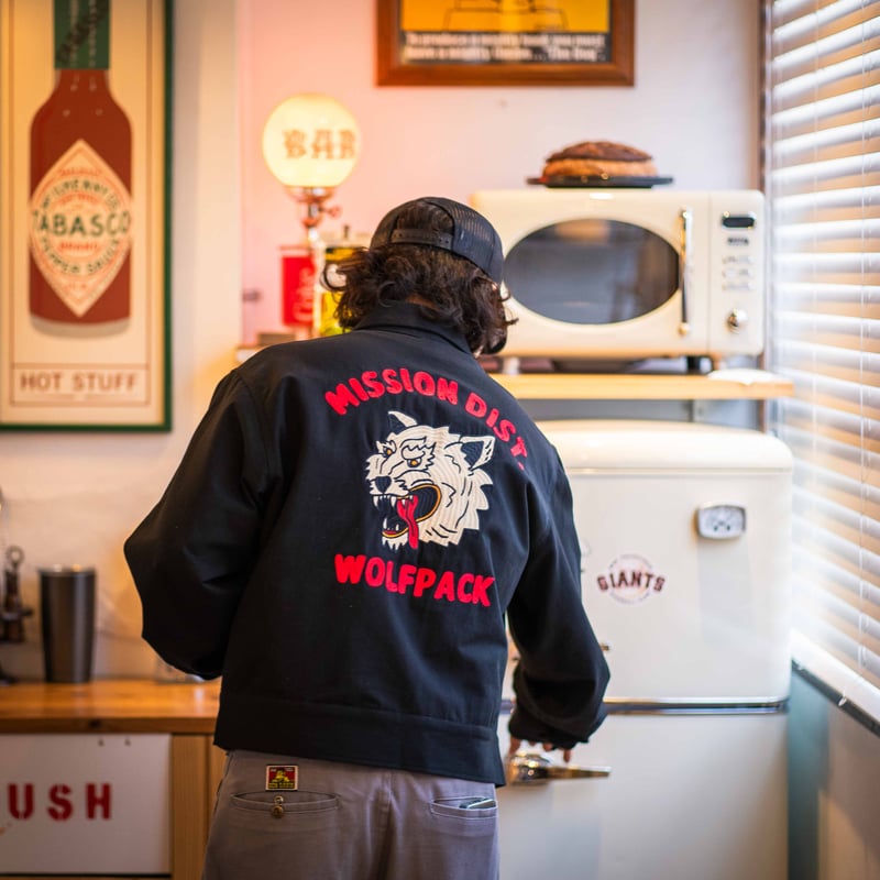 Black】MISSION DIST. WOLFPACK JACKET | NATIVE J