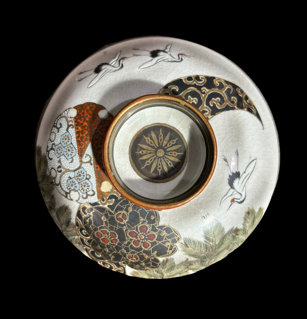 陶器の丼ぶり 金色の鶴 アンティーク品 陶器の丼ぶり 金色の鶴