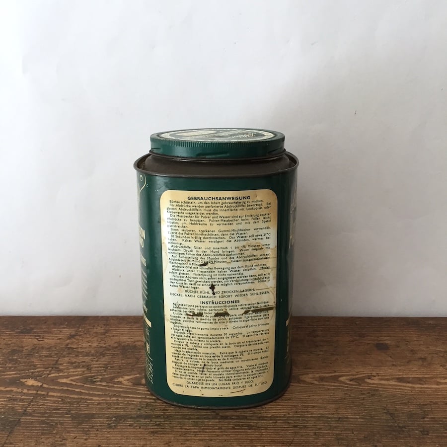 tin / アンティーク蓋つきブリキ缶 | cocon