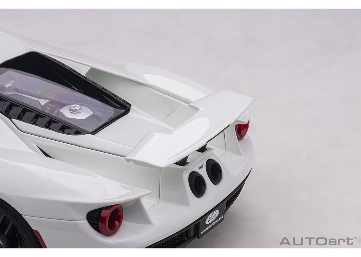 AUTOart 1/18 フォード GT 2017 （ホワイト） 72941 | AUTOar