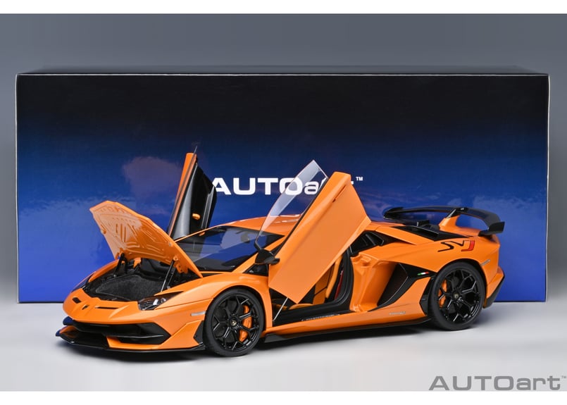 AUTOart 1/18 ランボルギーニ アヴェンタドール SVJ （パール