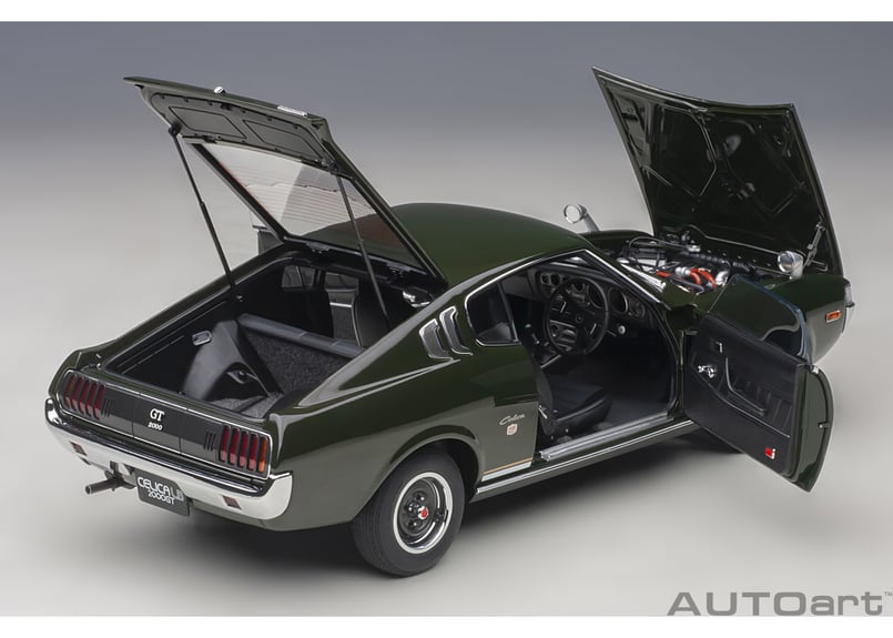 AUTOart 1/18 トヨタ セリカ リフトバック 2000GT （RA25） 1973