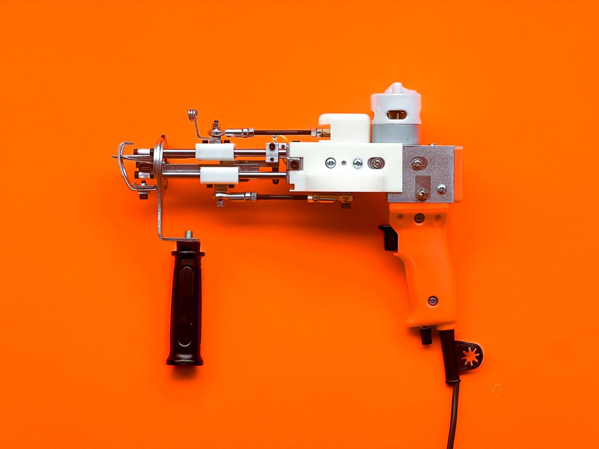 値下げ！電動タフティングガン バリカンセット ラグ作り パンチ