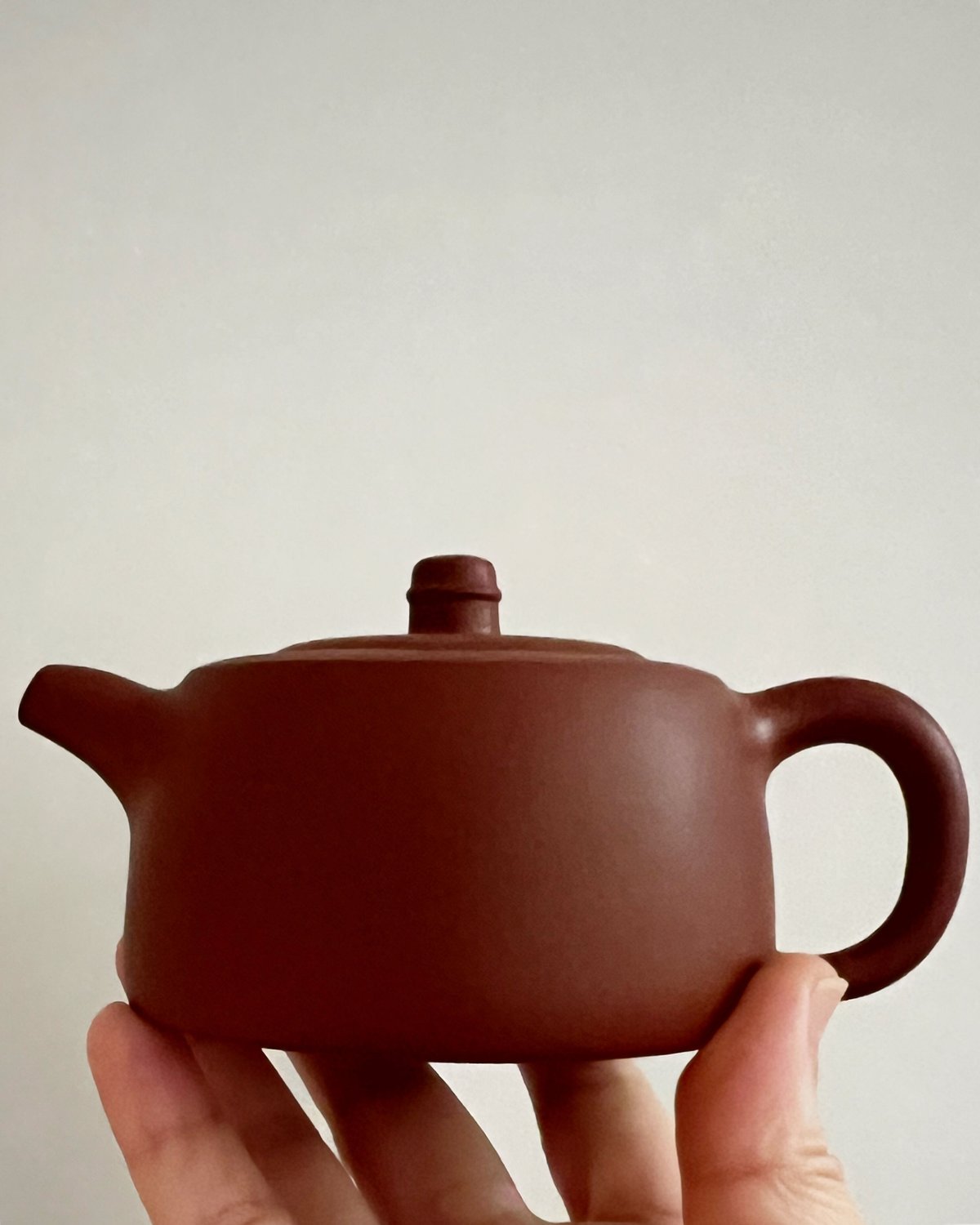 中国 紫砂 朱泥 急須 茶壷 在銘 C 9236 中国 紫砂 朱泥 漢詩刻 急須 茶