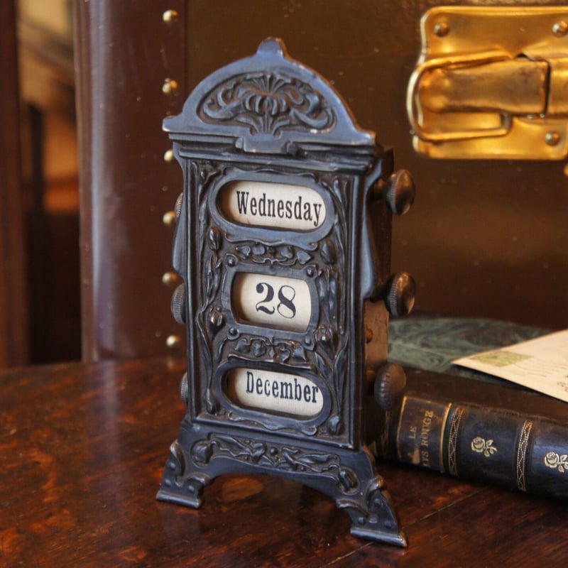 アンティーク卓上カレンダー レア ジャンクアンティーク卓上カレンダー