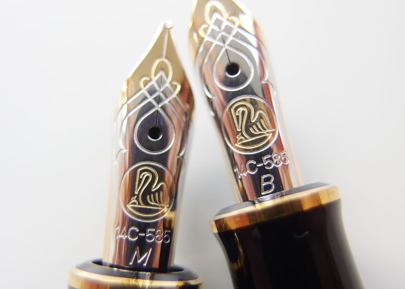 ペリカン スーベレーン M600 ヴァイブラントオレンジ | Auguri！