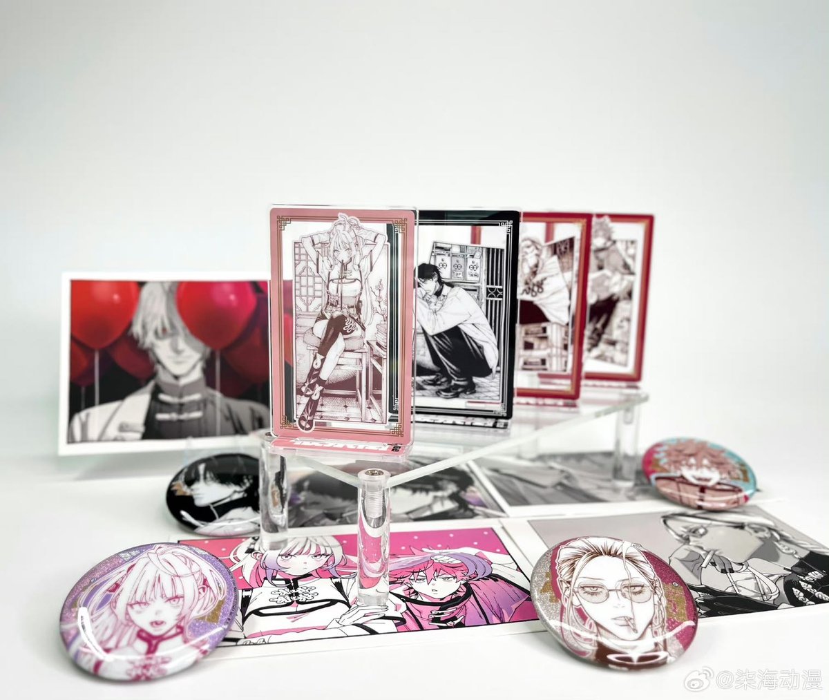 極楽街 台湾特装版 3巻 中国特装版 1.2巻 極楽街 台湾特装版 3巻 中国