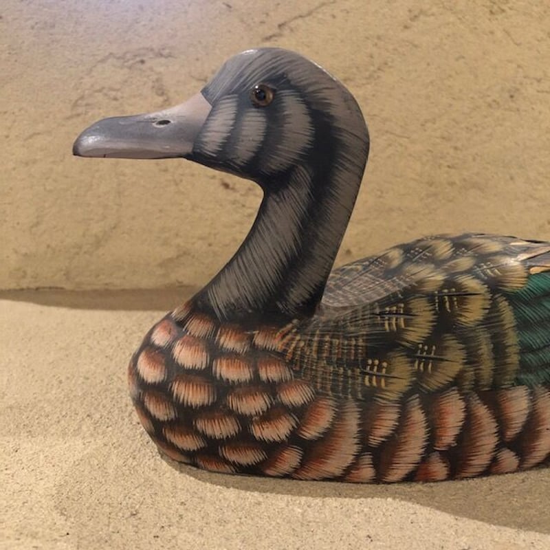 縁起物 天然木 カルガモ 鳥 木彫り置物 カモ 鴨 小鴨 水鳥 バード