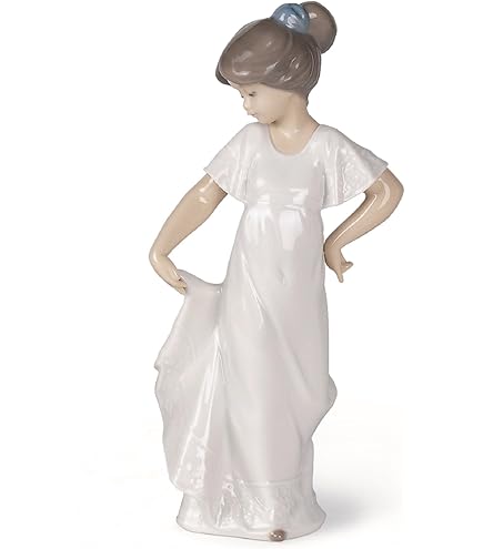 Amazon.co.jp: ナオ Nao リヤドロ 人形 蝶と戯れて 02001398 : ホーム