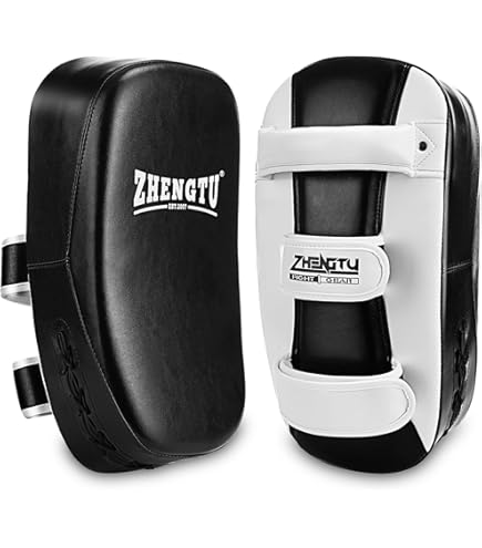 Amazon | WINDY Kick Curved Pads KP-8 キックミット(湾曲タイプ