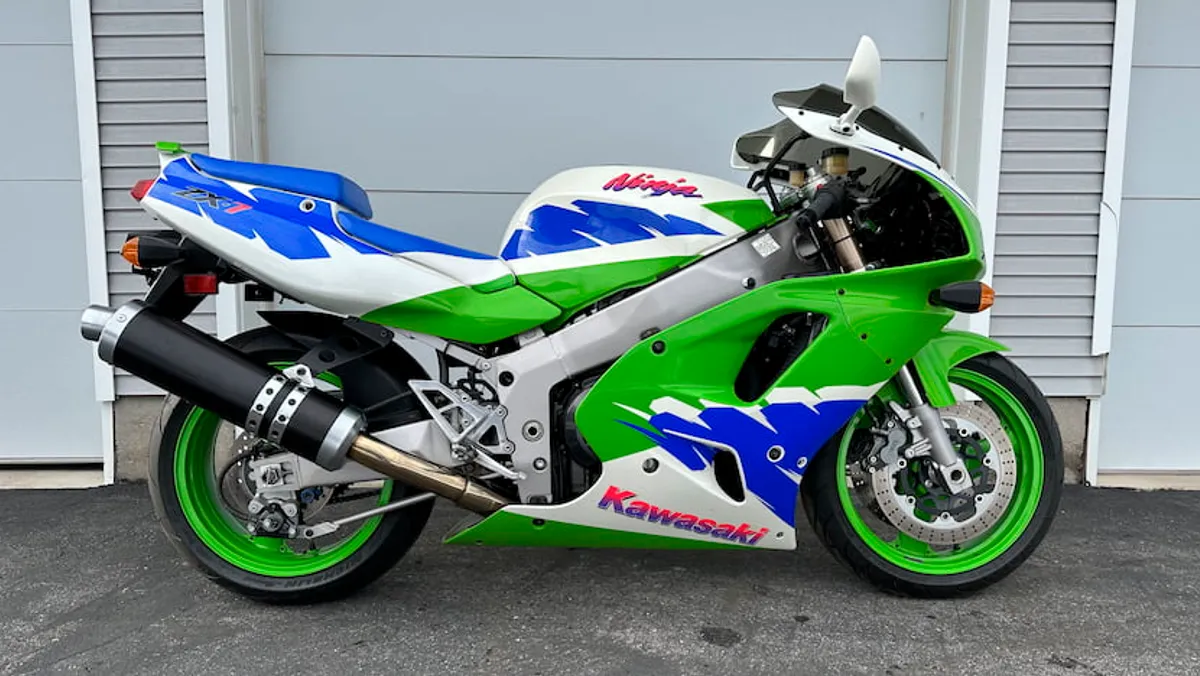 かわの 1994 Kawasaki Ninja ZX7 VIN: JKAZXDL15RA025654 - CLASSIC.COM