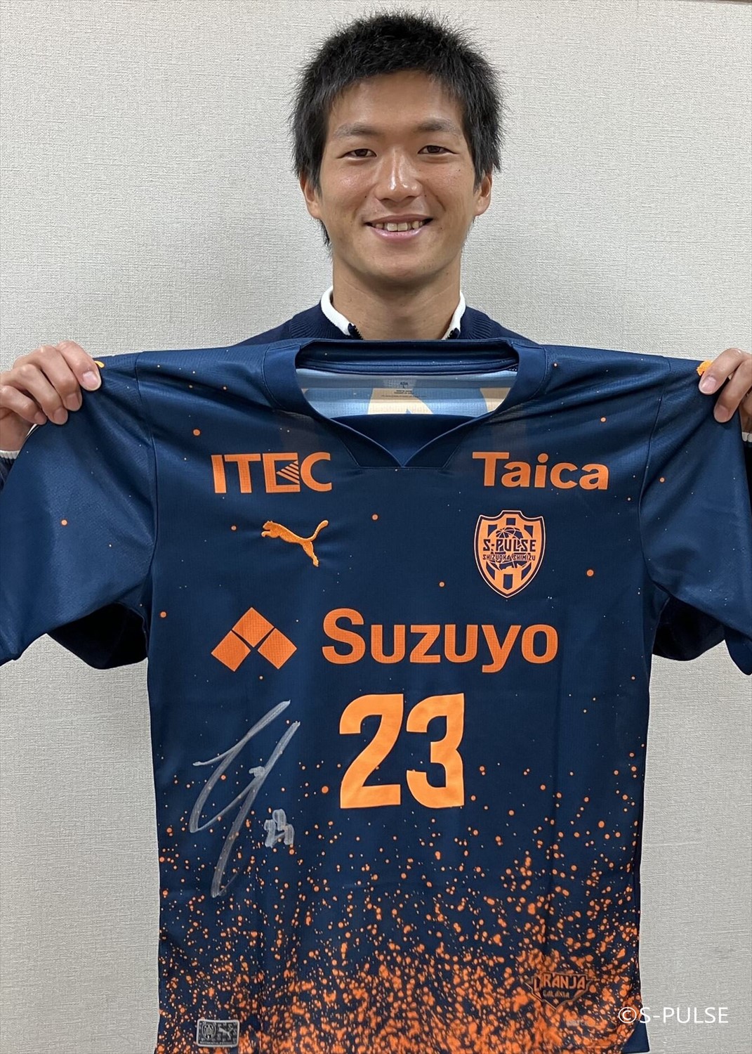 HATTRICK（ハットトリック）-選手の想いをファンへ届ける公式