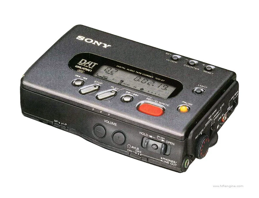 ジャンク】 SONY DAT TCD-D7 通電不可 ソニー SONY TCD-D7 DAT WALKMAN