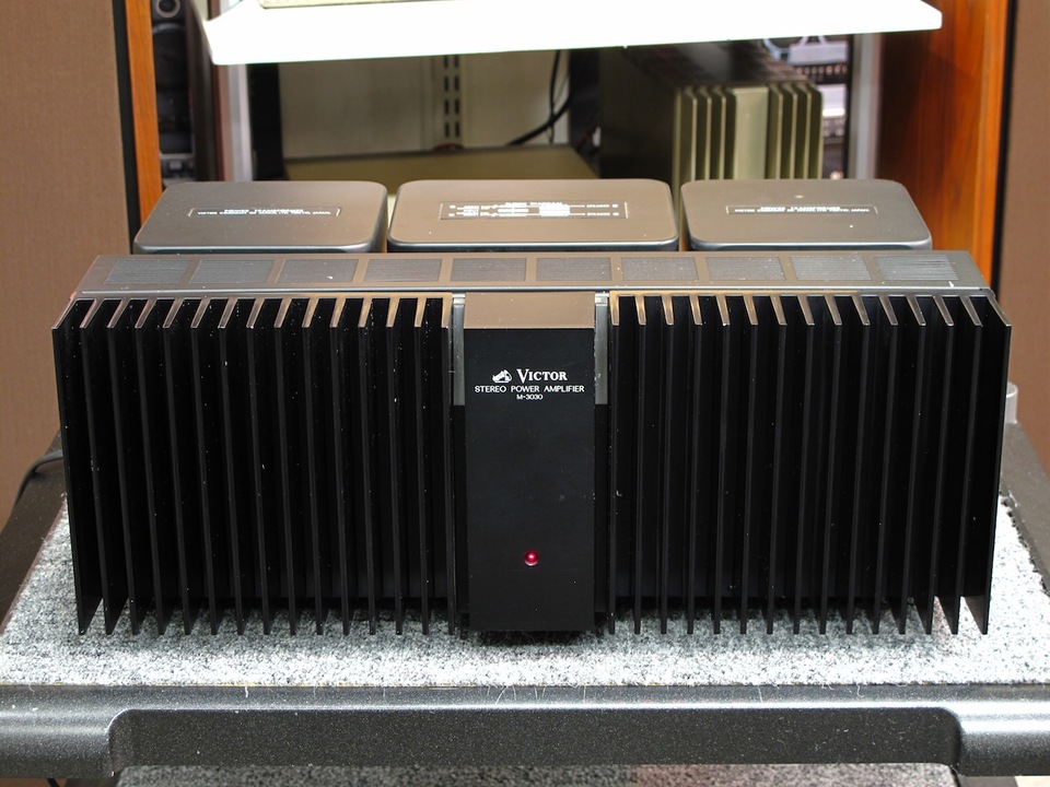 中古現状品】ビクター ステレオパワーアンプ M-3030 トランジスタ 中古