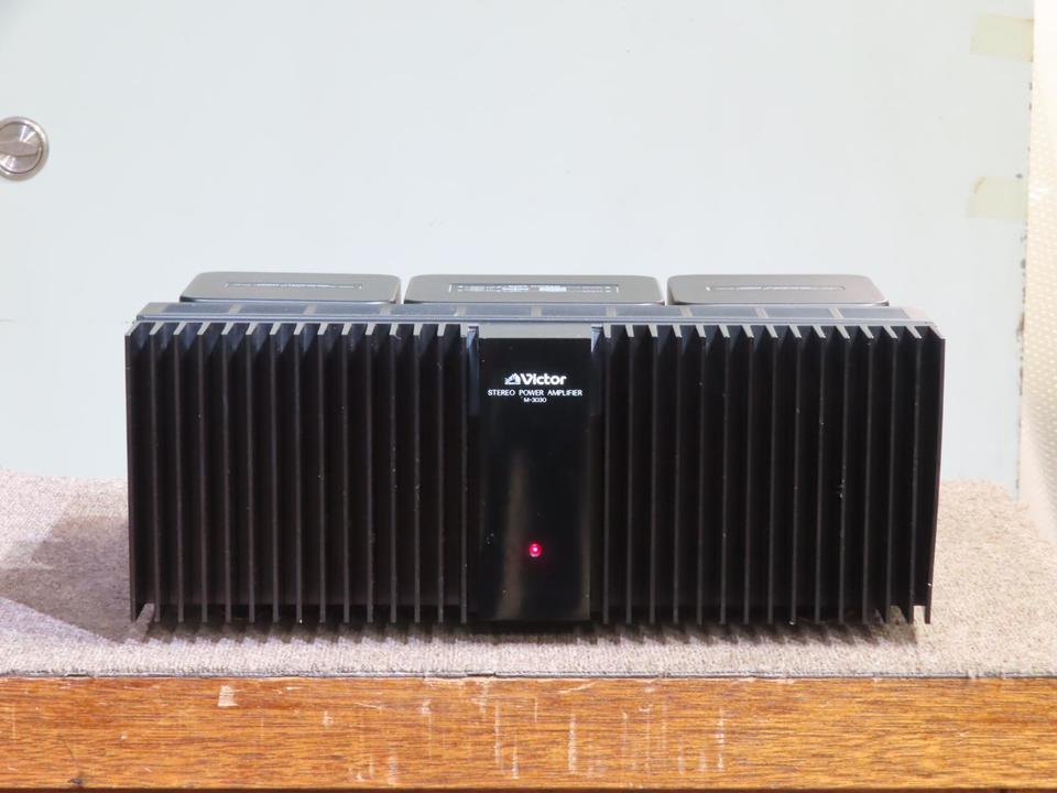 中古現状品】ビクター ステレオパワーアンプ M-3030 トランジスタ 中古