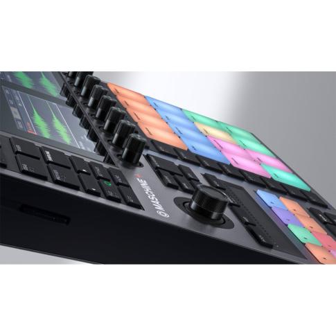 Native Instruments MASCHINE+ Standalone Instrument