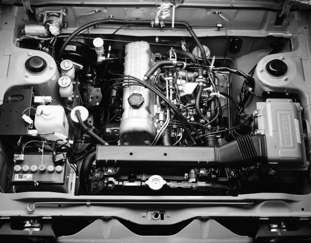 日産 E30 エンジン本体 L6-20 希少 日産 E30 エンジン本体 L6-20 希少