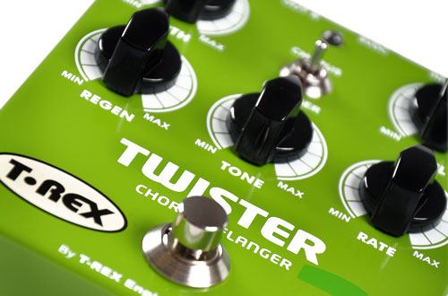 → T-REX EFFECTS ← Pedals for guitar and bass players!