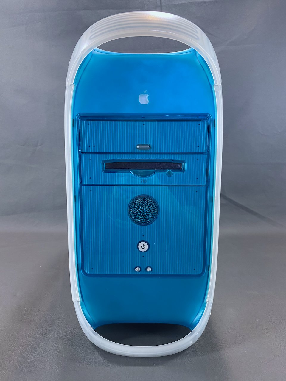 Power Mac G3 (Blue & White) — mac27.net