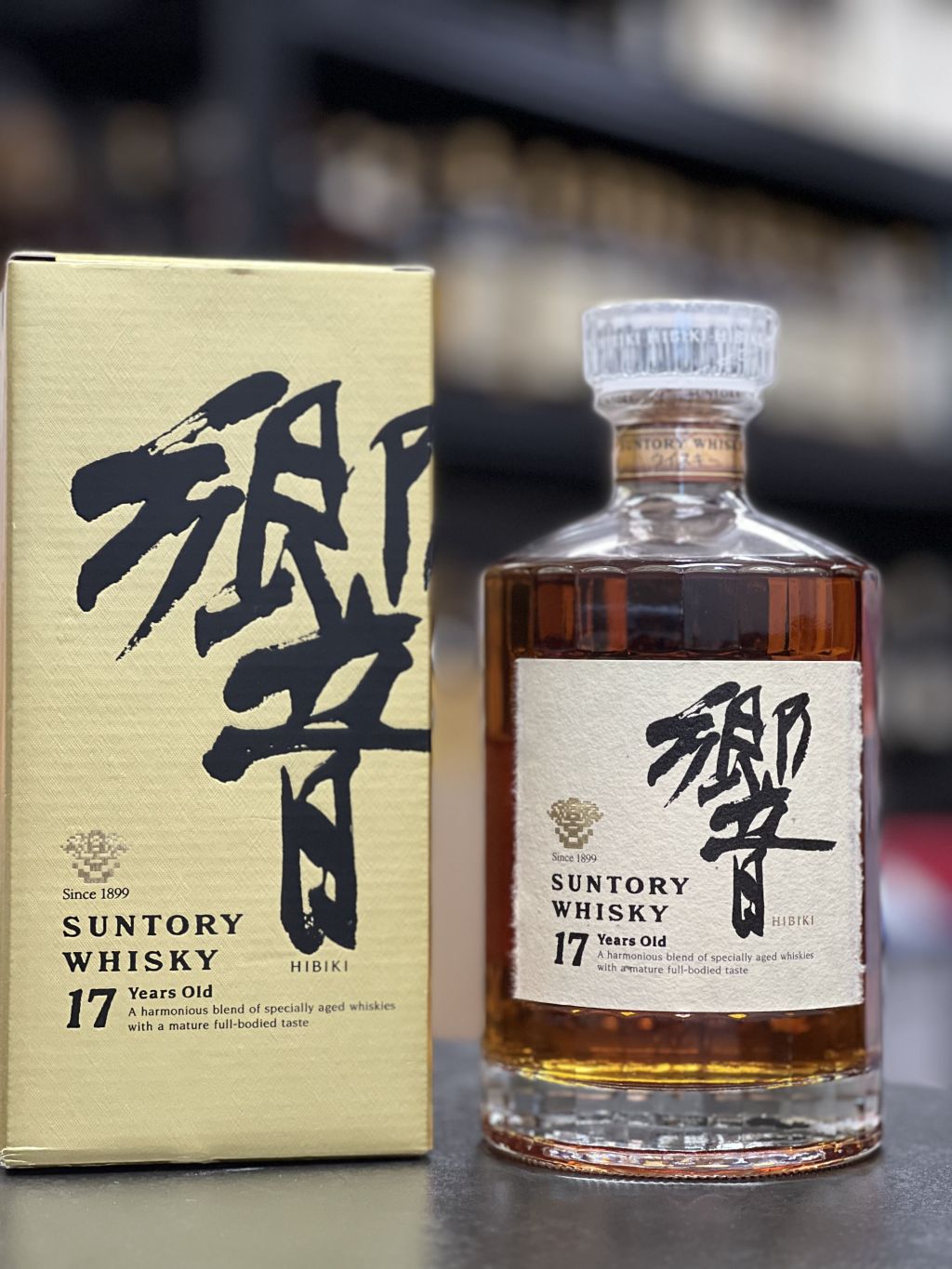 サントリーウイスキー響 古酒 旧ラベル｜サントリー 響 750ml 古酒 ☆古酒