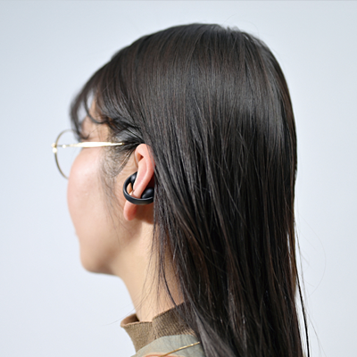 PC-Webzine - 着脱しやすいイヤーカフ型ワイヤレスイヤホン アンカー