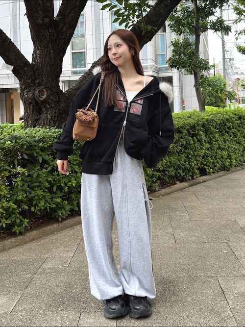 25quee】カコウプリントZIPパーカー/580779（パーカー）｜JEANASIS