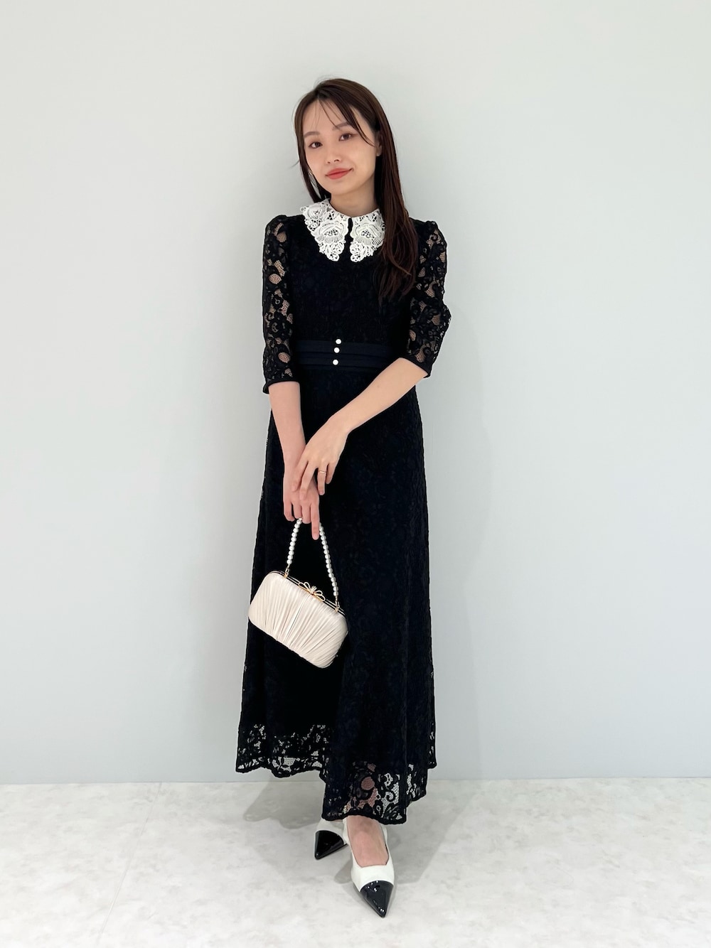 LEJA】レースビッグカラー花柄刺繍ウエストマークロングフレアドレス