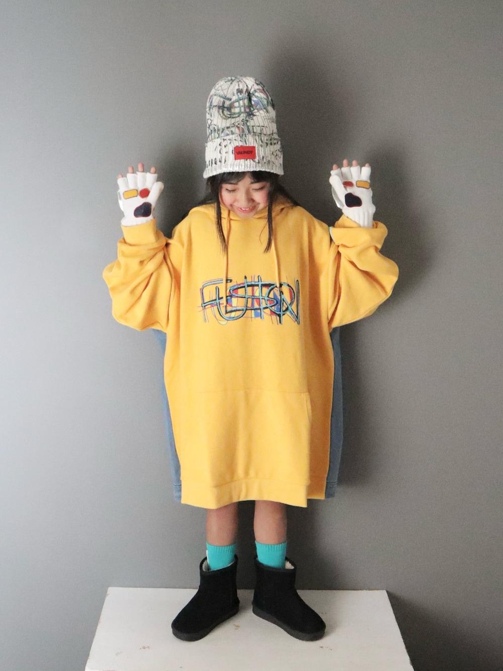 vaundy 着用 クマ パーカー Vaundyが着用している「パーカー」の