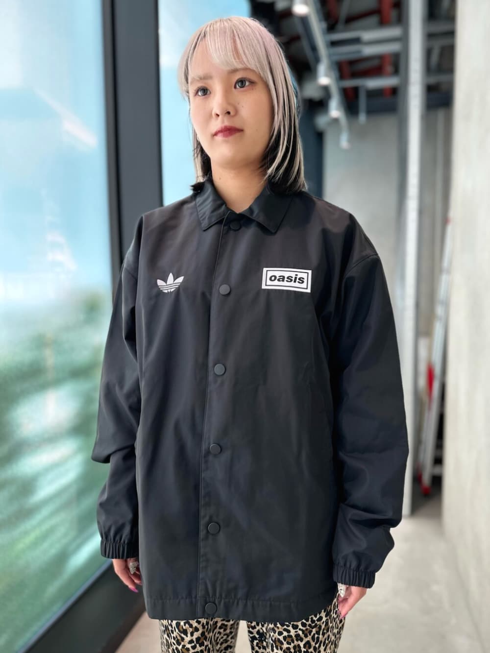 adidas oasis ブラック オファー コーチジャケット adidas oasis