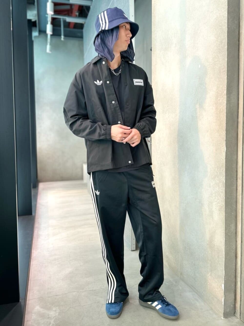 L 新品 adidas×OASIS ツアー トラックトップ ジャージ 紺 adidas oasis