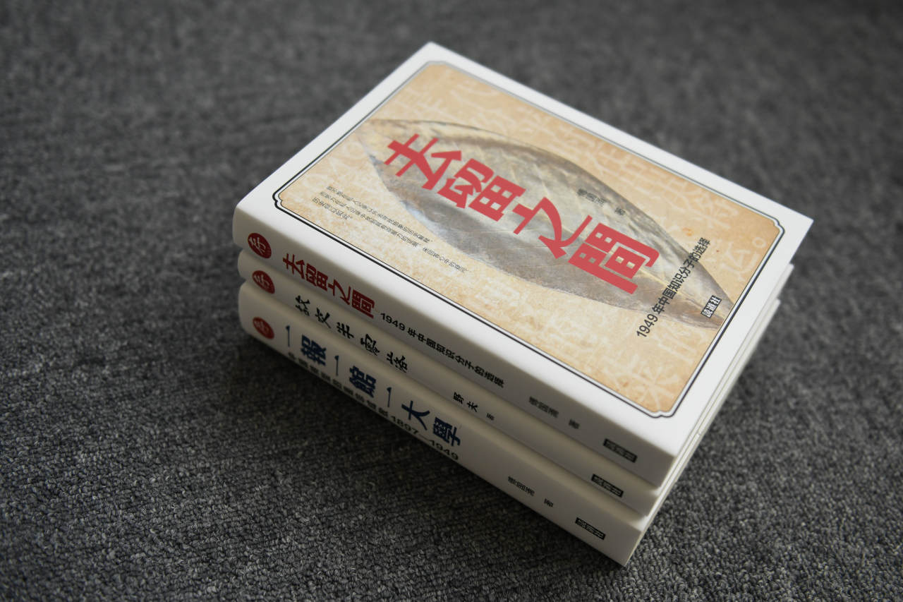 日本で本を売る中国人 習体制の出版抑圧を逃れ - WSJ