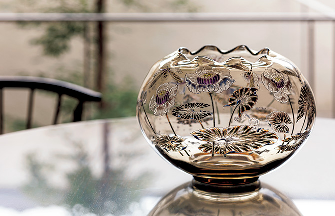 エミール・ガレ【アンティーク】ガラスボトル〈円形希少〉 エミール