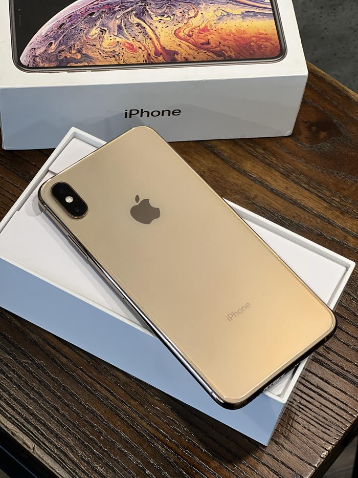 Apple iPhone XS Max 配送 ゴールド 本体【オマケ付き】