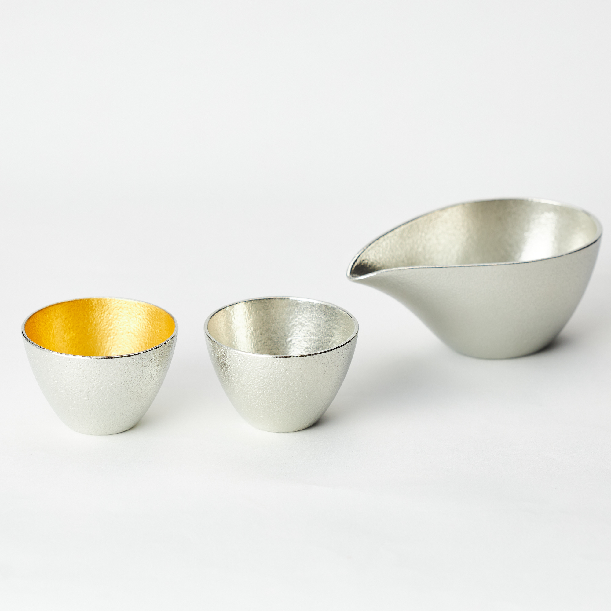 八幡製鉄株式会社 マルエス 満三十◯◯ 読めないです 錫 酒器セット