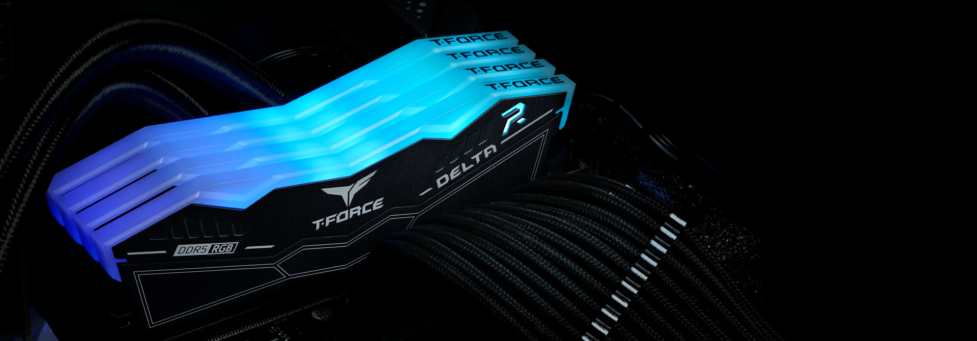 DELTA RGB DDR5 DESKTOP MEMORY BLACK 32GB(2x16GB) 8000MHz CL38