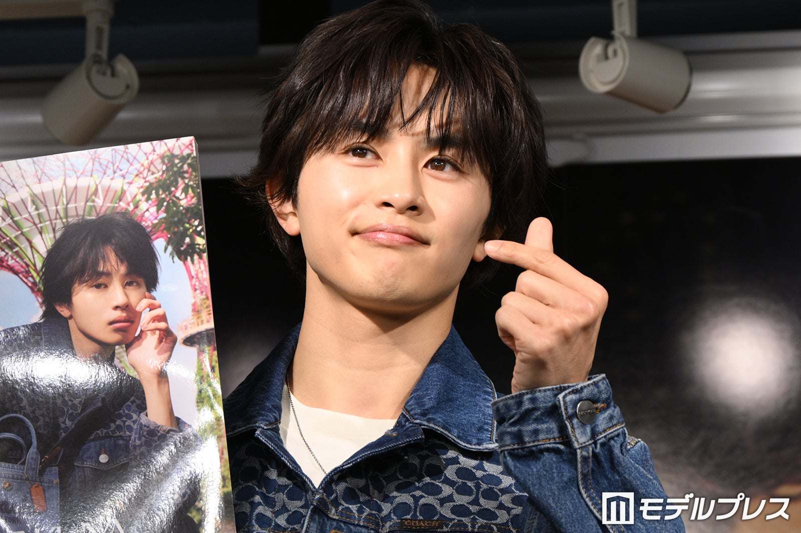 ysAR7HVjNkJc1exYVB24_lz_t12a0A