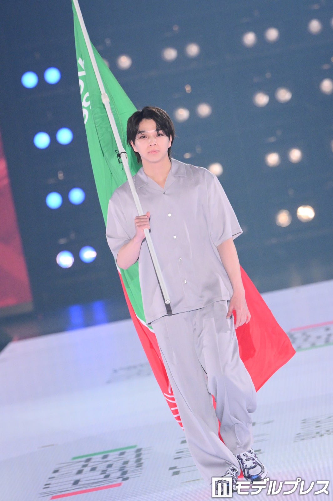 MILK 塩﨑太智 変幻自在 10thアクスタ 変幻自在アクリルスタンド(塩﨑